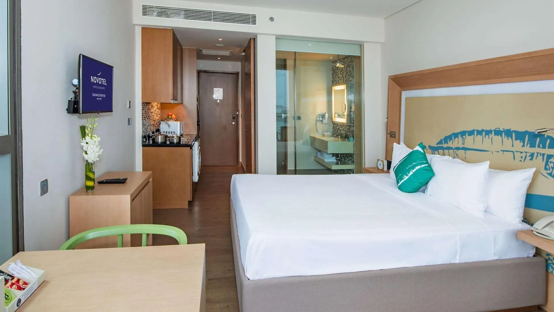 Novotel Danang Premier Han River 5*, Da Nang
