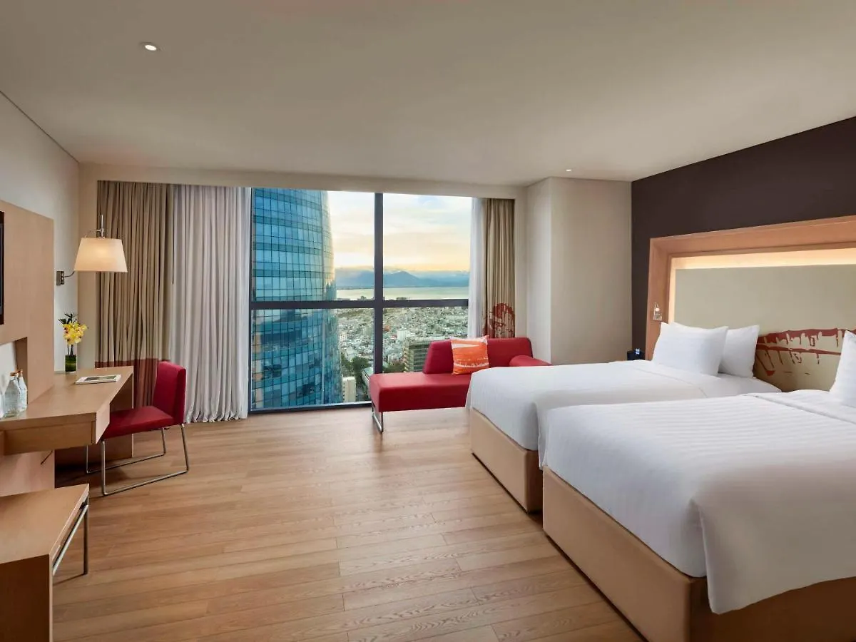Novotel Danang Premier Han River 5*, Đà Nẵng Vietnám